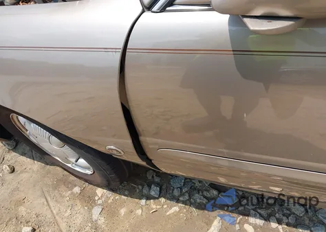 2000 Buick Lesabre Custom из США, поврежденный, VIN 1G4HP54K7YU110910